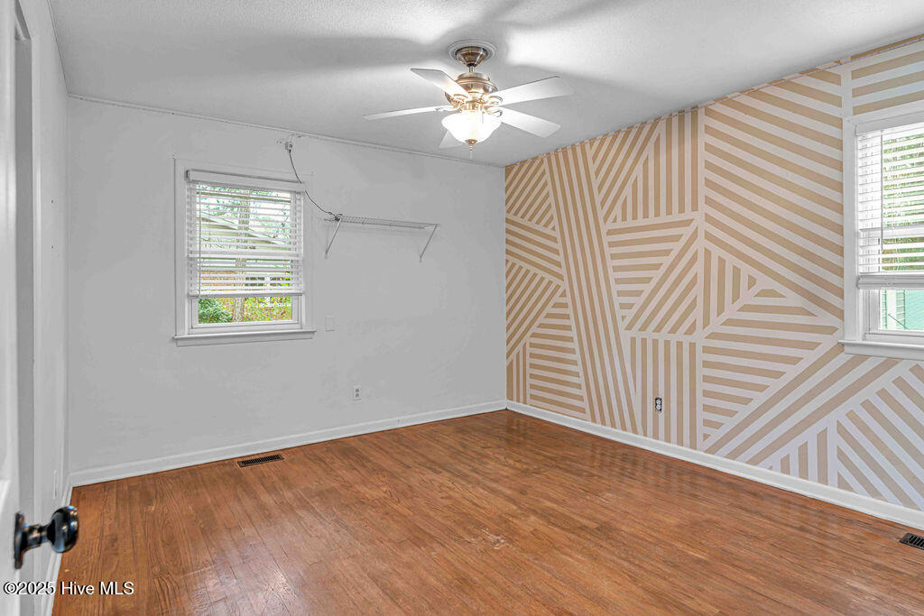 203 Pineview Road Jacksonville, NC 28546 - Photo 14 of 29 DSC_1080