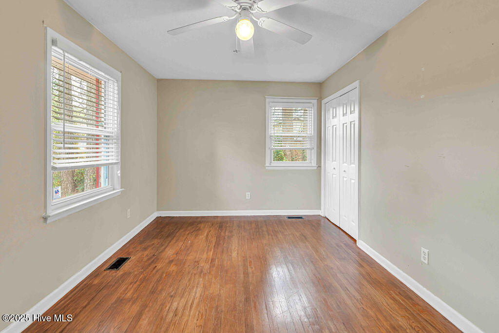 203 Pineview Road Jacksonville, NC 28546 - Photo 19 of 29 DSC_1109