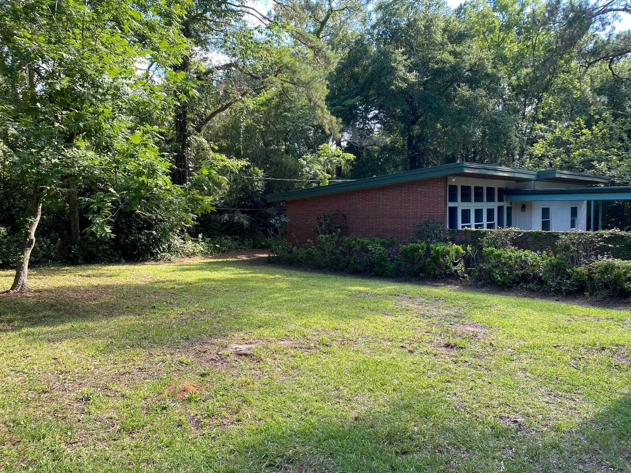 2002 Chowkeebin Nene Tallahassee, FL 32301 - Photo 18 of 26