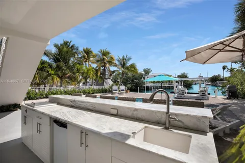 $2,200,000 | 187 Plantation Avenue, Tavernier, FL 33070