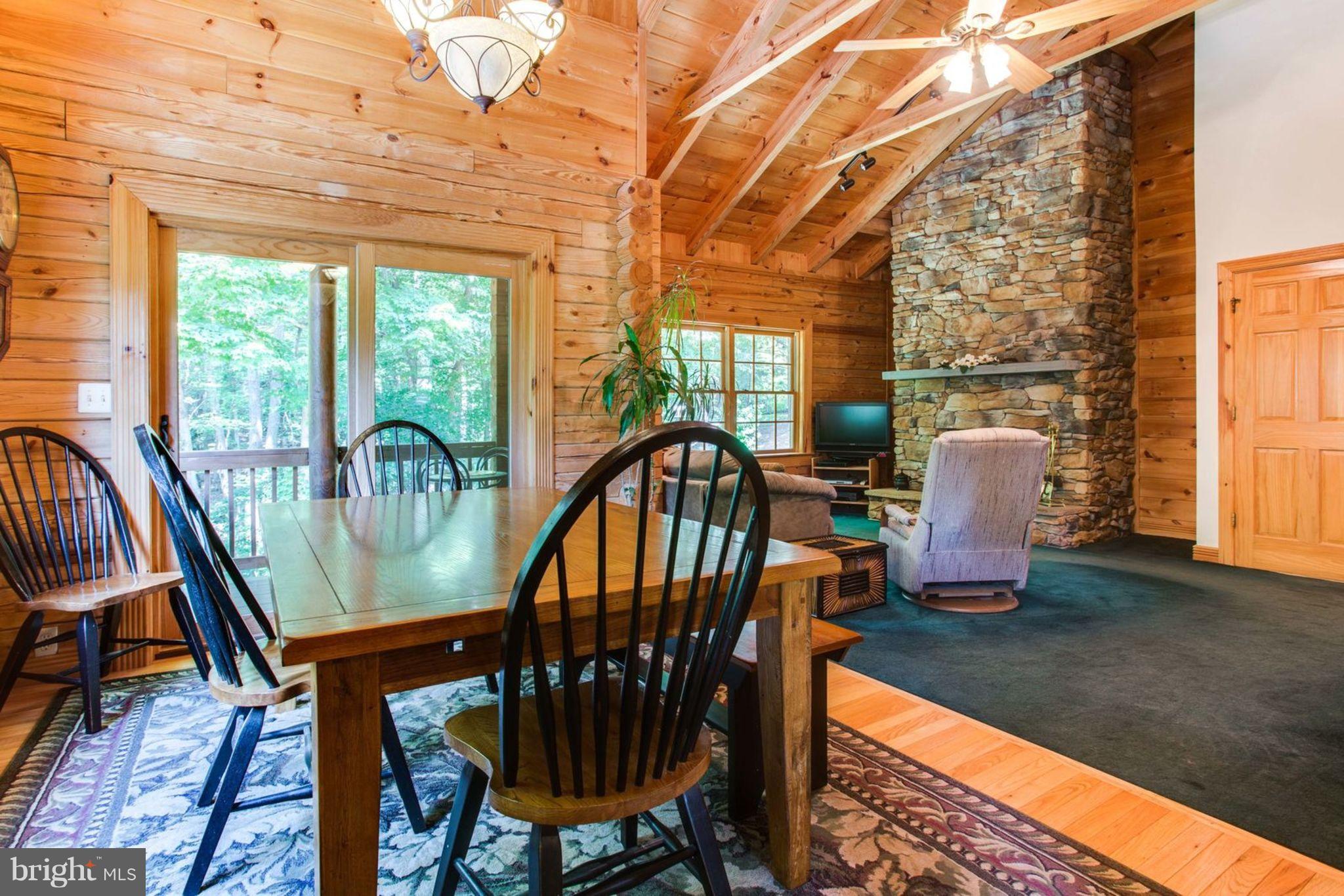5426 Mountain Road Broad Run, VA 20137 - Photo 14 of 30 Dining Room