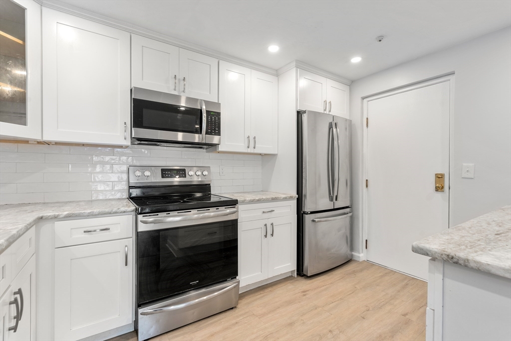348 Neponset Street, Unit H Canton, MA 02021 - Photo 5 of 12 Gallery Image 5