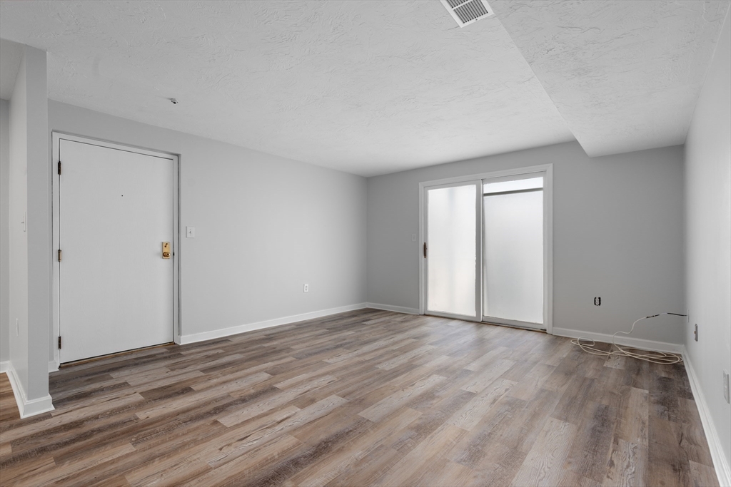 348 Neponset Street, Unit H Canton, MA 02021 - Photo 6 of 12 Gallery Image 6