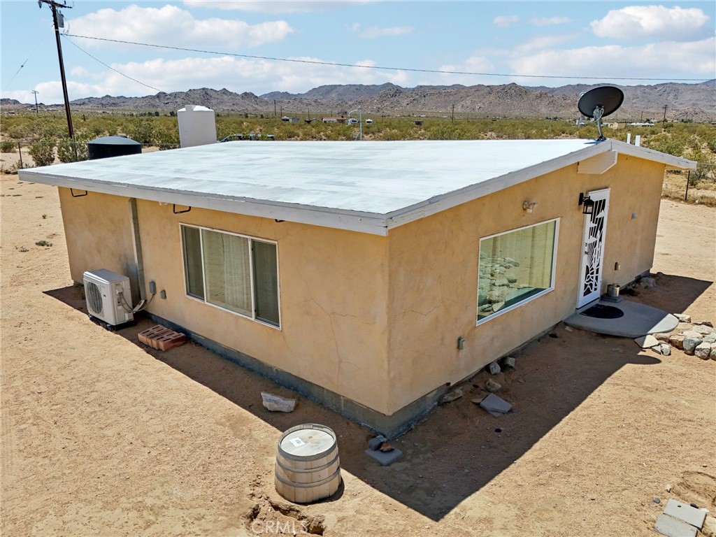 51474 Mills Road Johnson Valley, CA 92285 - Photo 30 of 56 a view of a storage & utility room