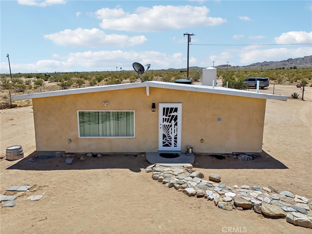 51474 Mills Road Johnson Valley, CA 92285 - Photo 3 of 56 a view of a terrace with a outdoor space