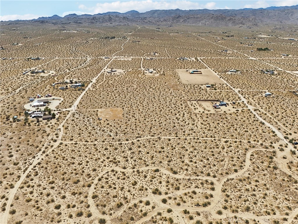 51474 Mills Road Johnson Valley, CA 92285 - Photo 38 of 56 view of city view and mountain view