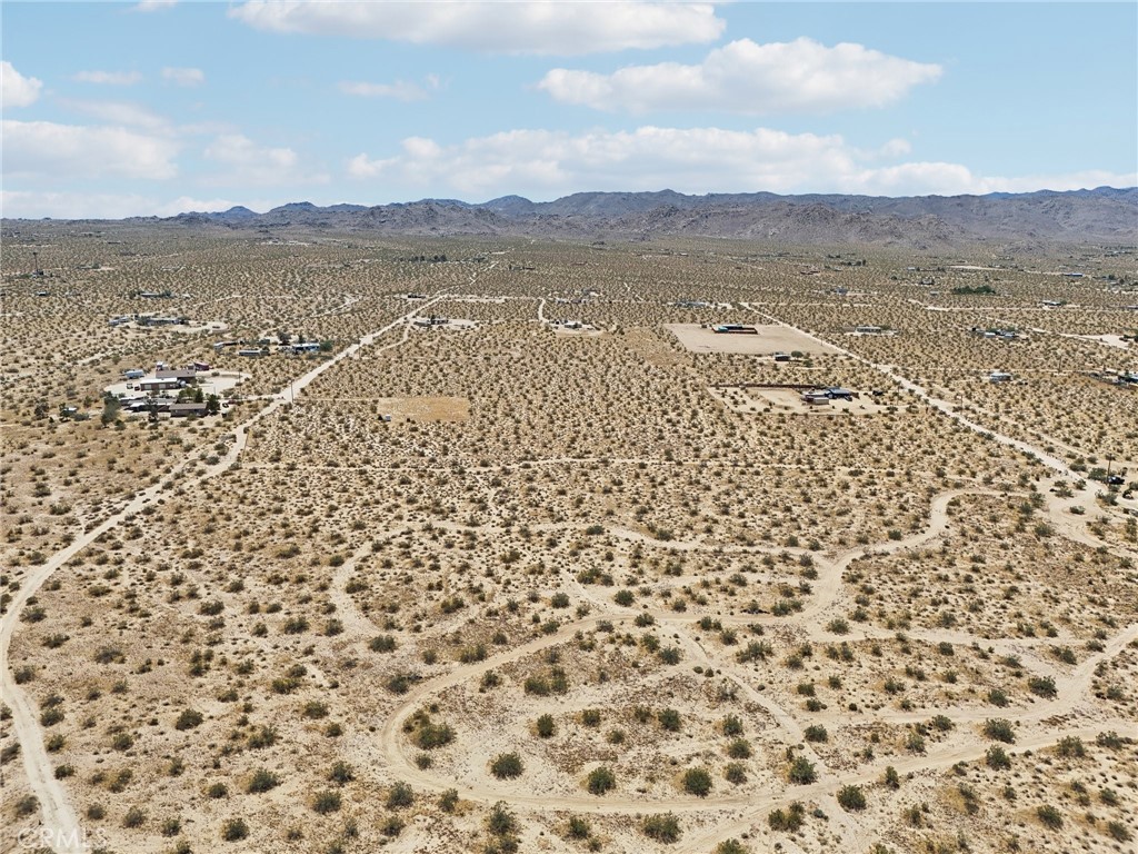51474 Mills Road Johnson Valley, CA 92285 - Photo 41 of 56