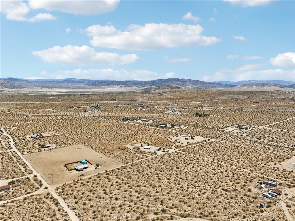 51474 Mills Road Johnson Valley, CA 92285 - Photo 50 of 56 a view of city and ocean