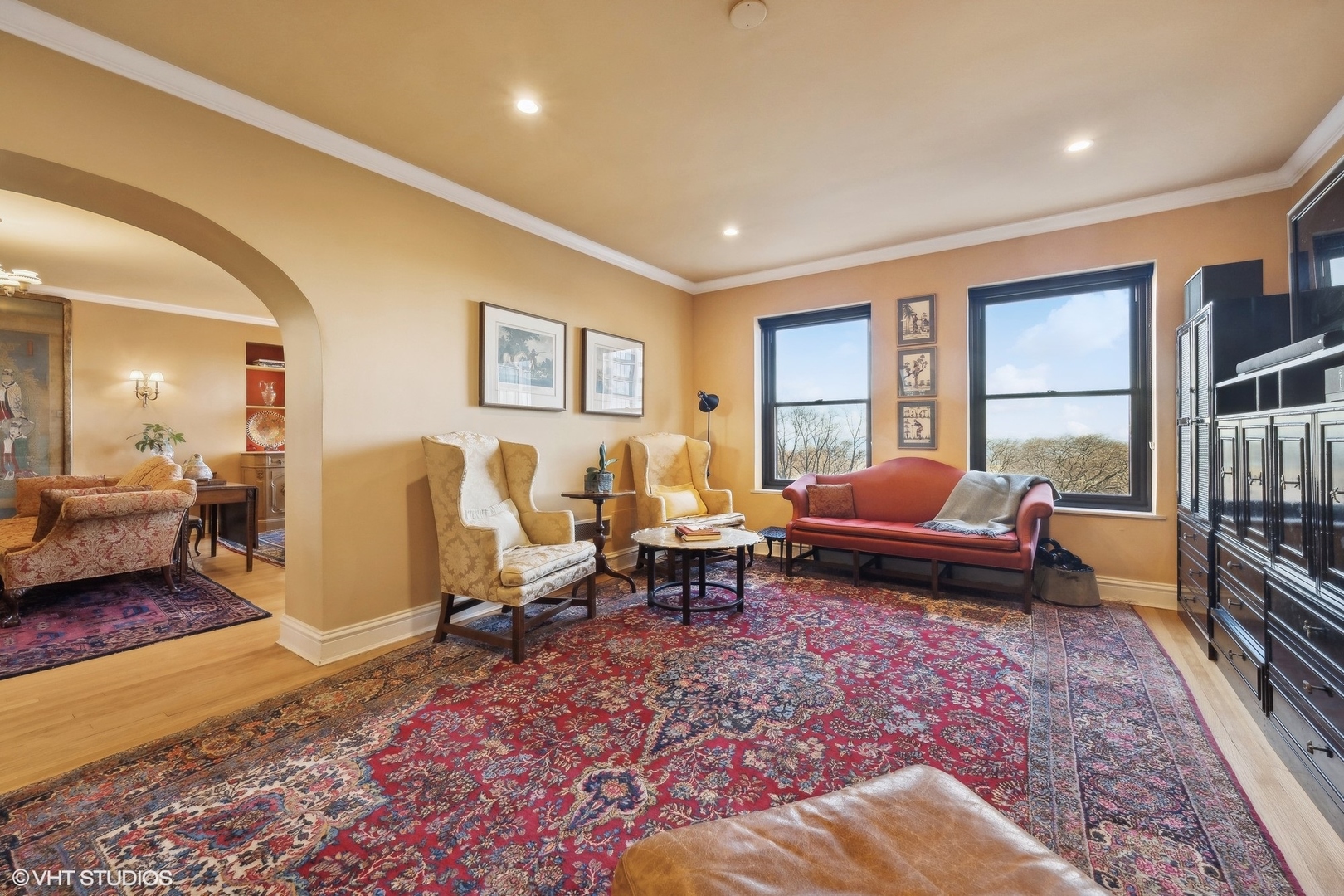 5510 North Sheridan Road, Unit 7B Chicago, IL 60640 - Photo 8 of 30 Gallery Image 8