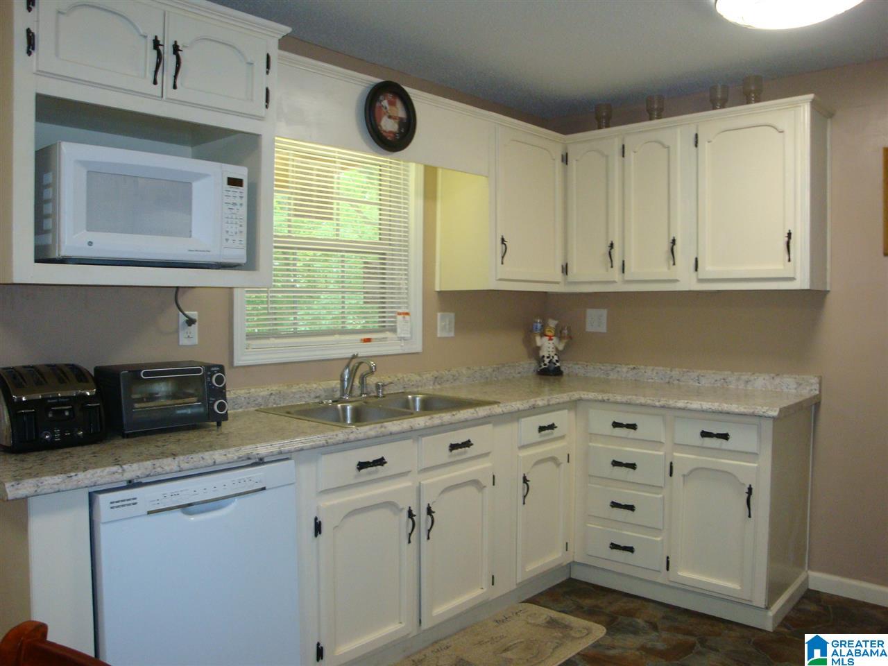 1259 County Road 76 Clanton, AL 35045 - Photo 7 of 41