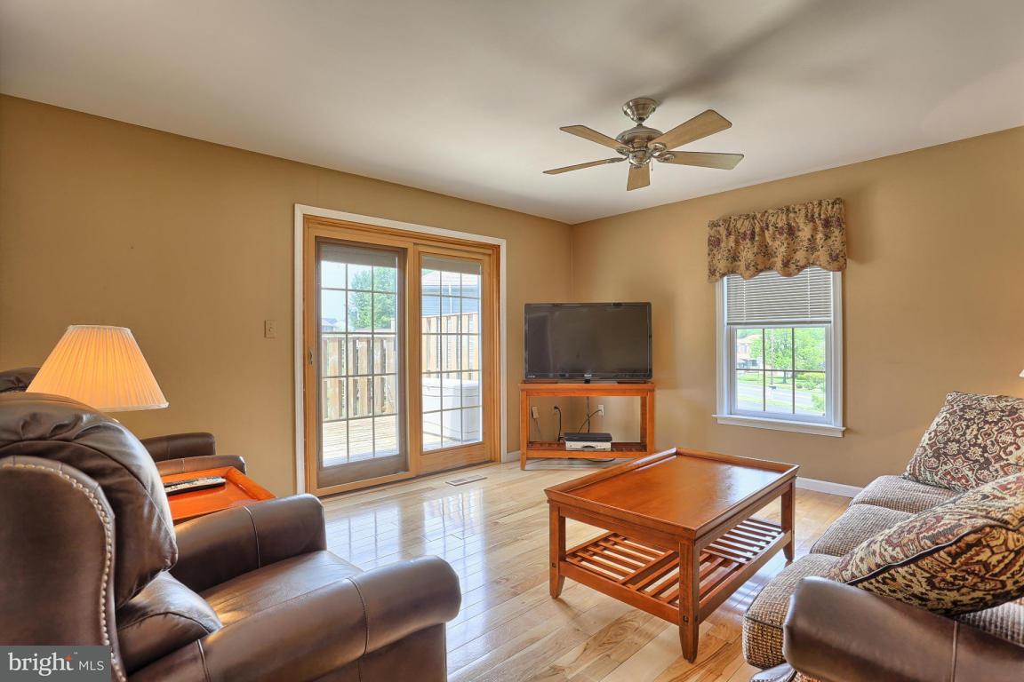 867 Ballstown Road Lititz, PA 17543 - Photo 3 of 35