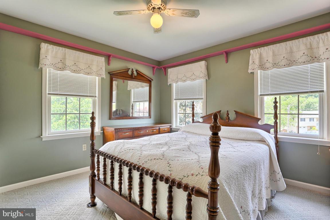 867 Ballstown Road Lititz, PA 17543 - Photo 22 of 35