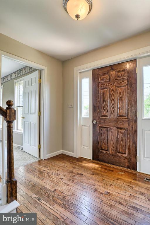 867 Ballstown Road Lititz, PA 17543 - Photo 5 of 35