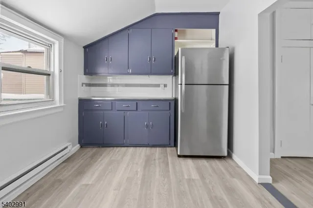 $1,000 | 211 North 13th Street, Newark, NJ 07107