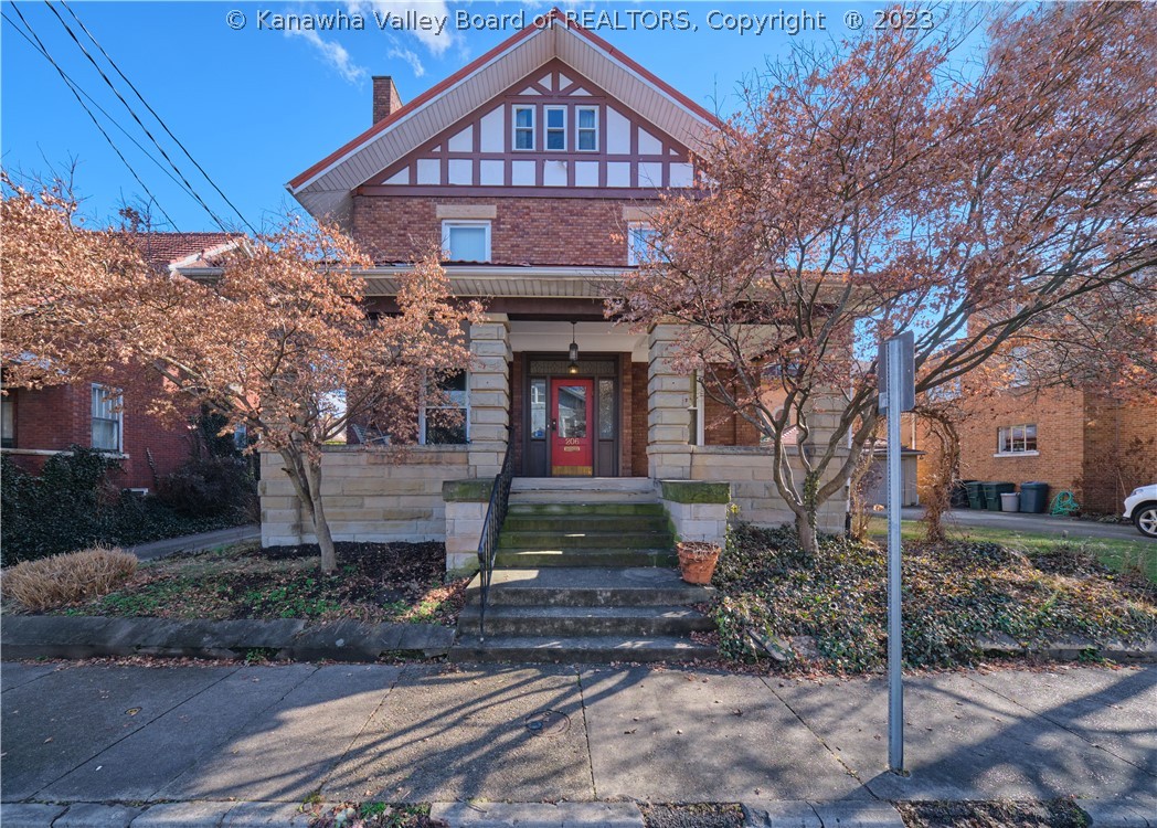 206 Ruffner Avenue Charleston, WV 25311 - Photo 1 of 39 Gallery Image 1