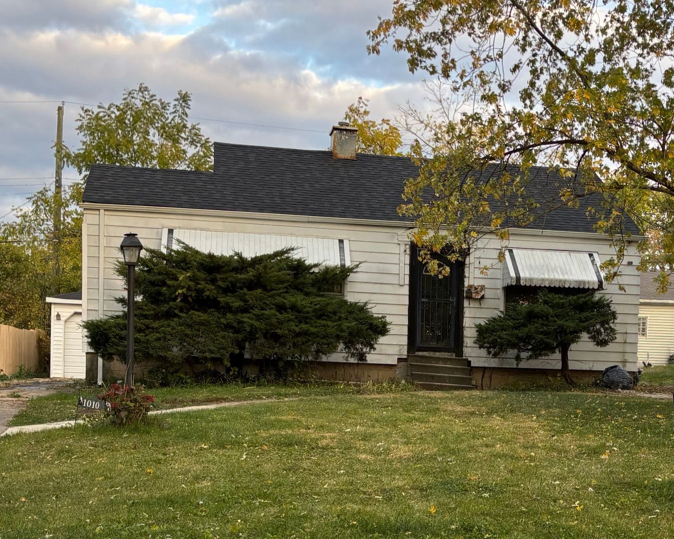 1010 Helen Avenue Joliet, IL 60433 - Photo 1 of 11 a view of a house with a yard