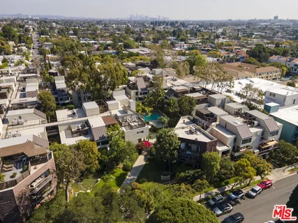 $759,000 | 950 North Kings Road, Unit 208, West Hollywood, CA 90069