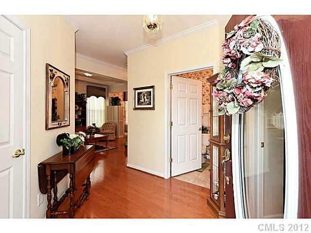 279 Garnet Court, Unit 279 Fort Mill, SC 29708 - Photo 4 of 16 Gallery Image 4