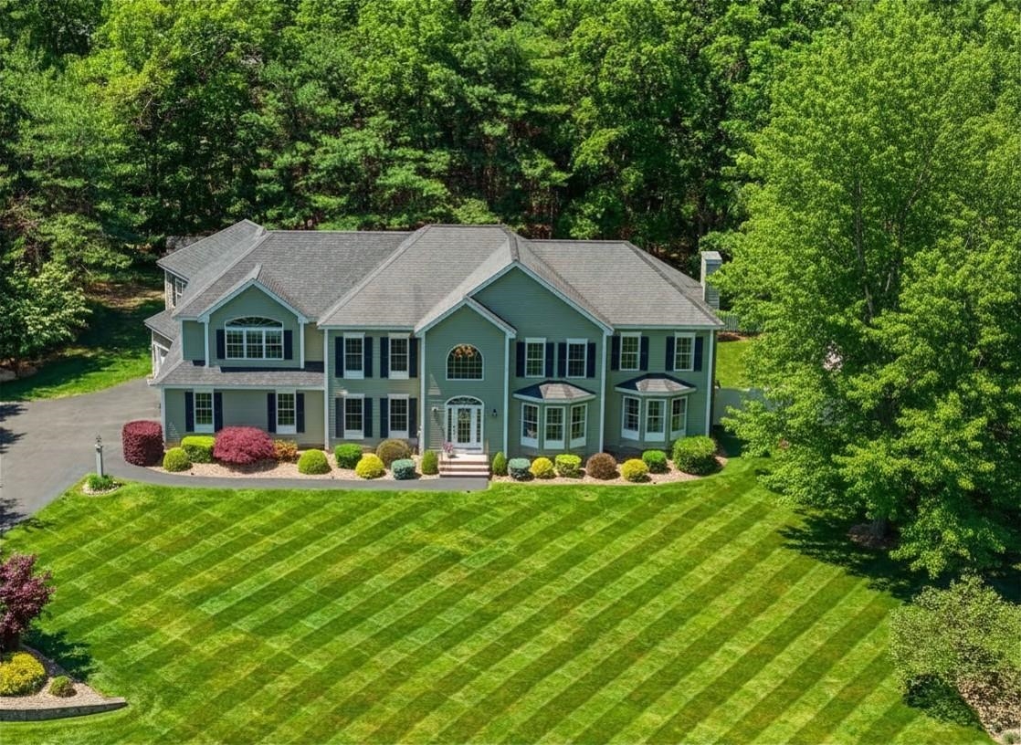 7 Ballard Road Pelham, NH 03076 - Photo 1 of 47