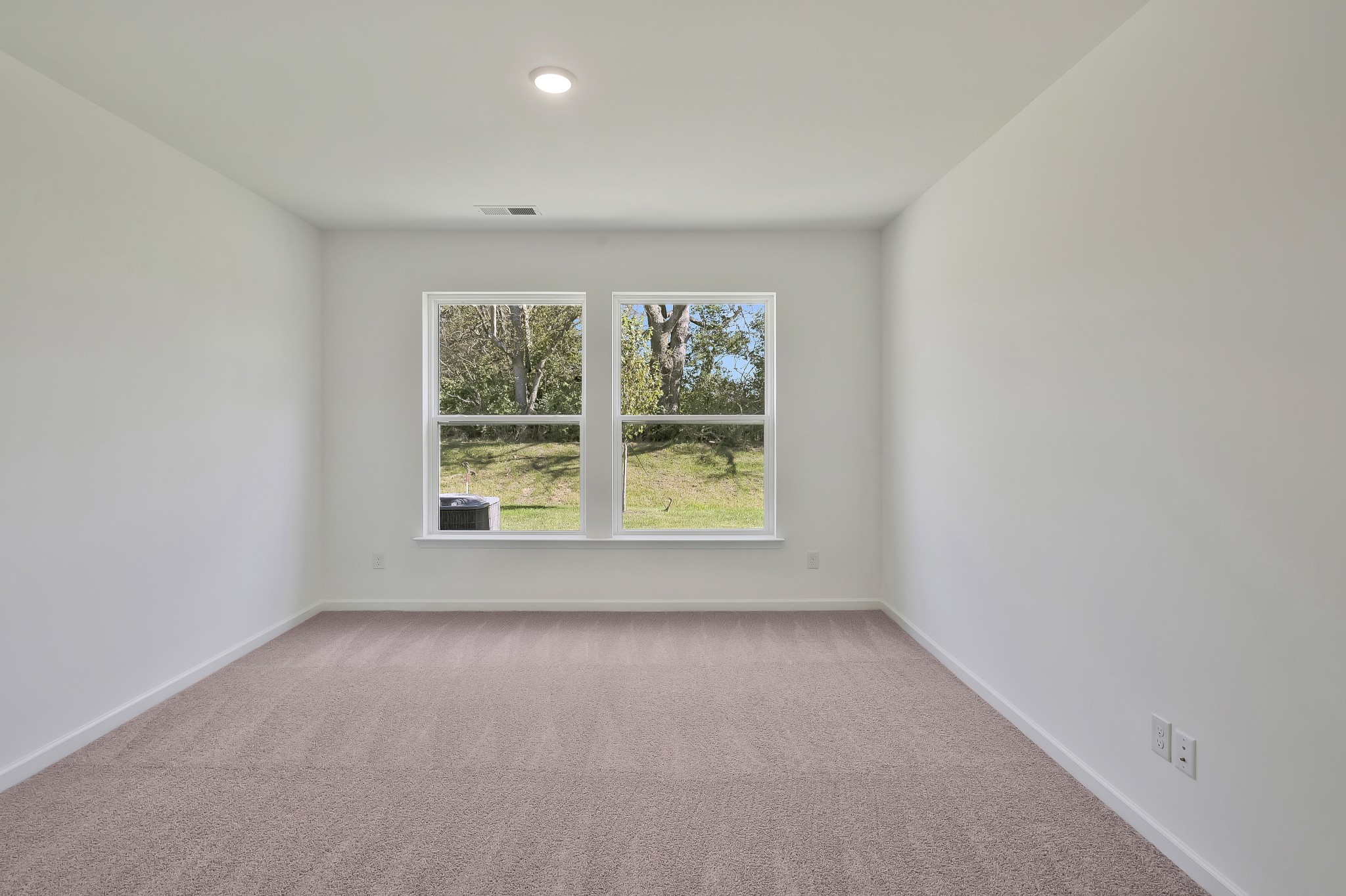 2052 Mackinac Bend Gallatin, TN 37066 - Photo 16 of 38 an empty room with a window