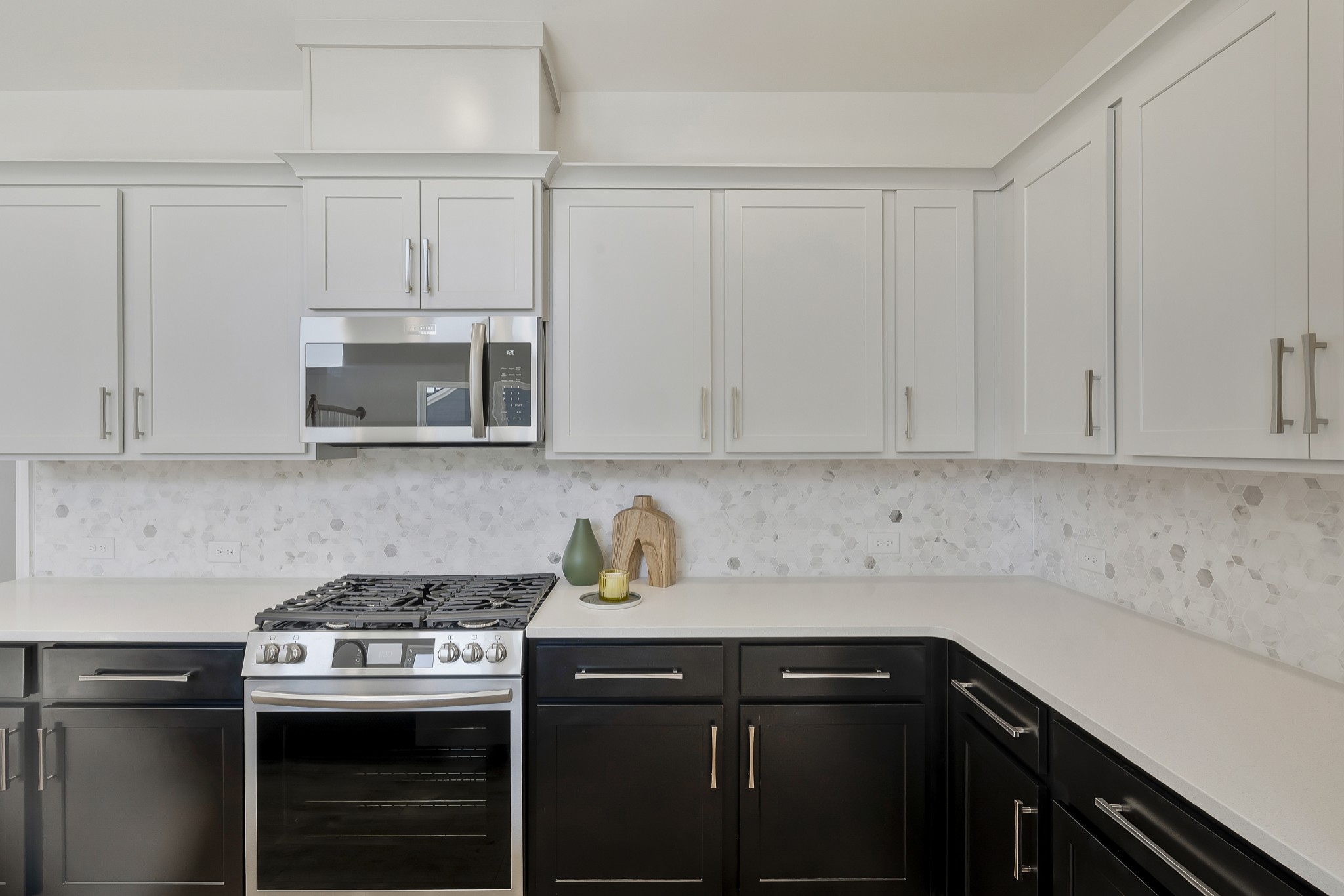 2052 Mackinac Bend Gallatin, TN 37066 - Photo 8 of 38 a kitchen with white cabinets and appliances