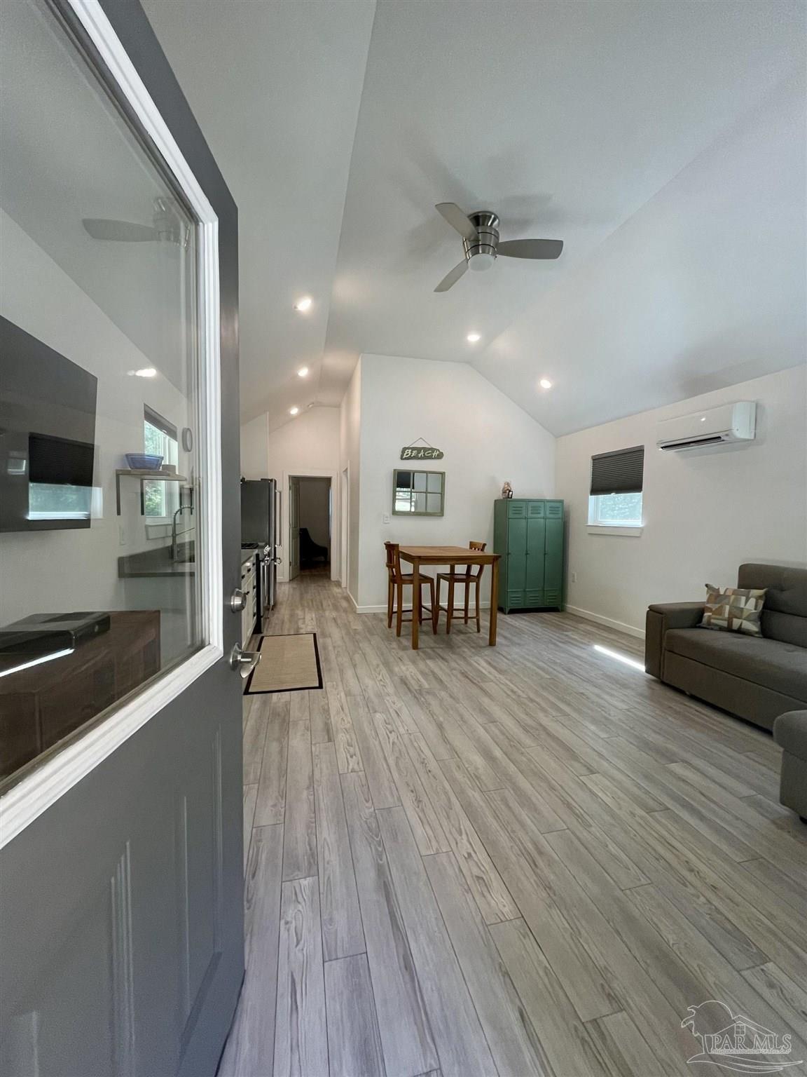 3950 Reinhardt Village Road Milton, FL 32583 - Photo 9 of 41 Gallery Image 9
