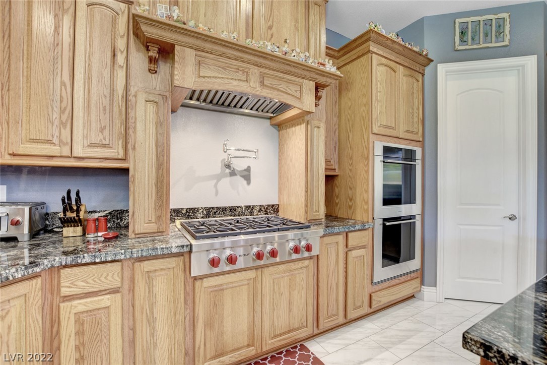 1129 Jessie Road Henderson, NV 89002 - Photo 13 of 49 Gallery Image 13