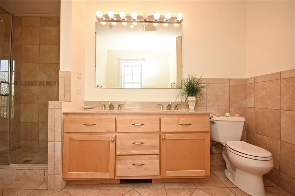 24 Brackett Street, Unit 2 Portland, ME 04102 - Photo 23 of 29 Photo