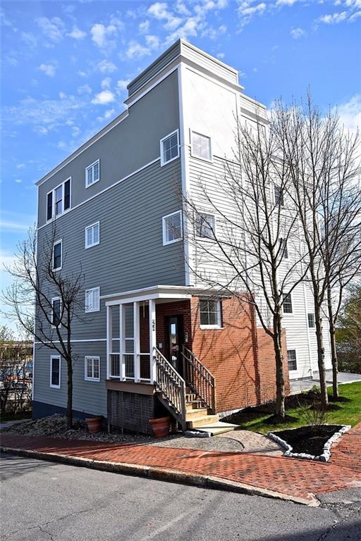 24 Brackett Street, Unit 2 Portland, ME 04102 - Photo 3 of 29 Photo