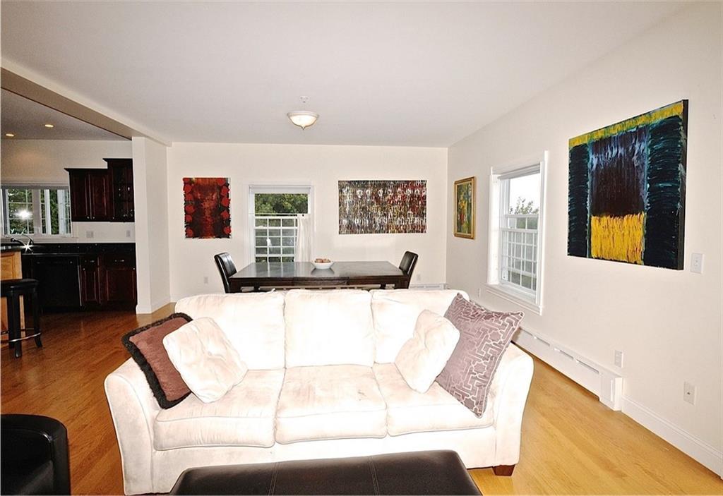 24 Brackett Street, Unit 2 Portland, ME 04102 - Photo 5 of 29 Photo