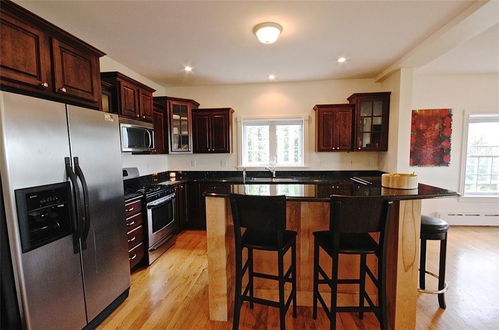 24 Brackett Street, Unit 2 Portland, ME 04102 - Photo 9 of 29 Photo