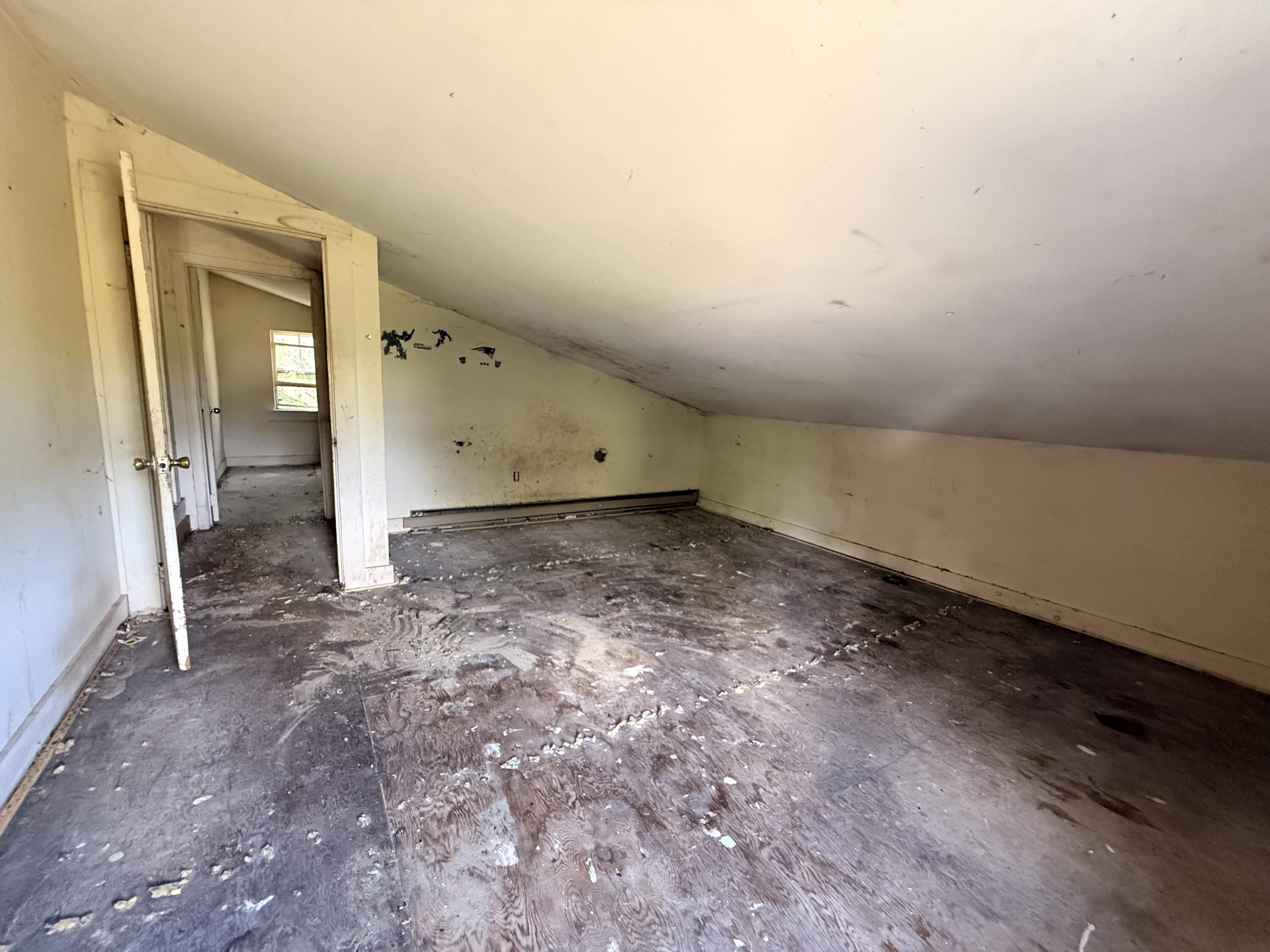 660 Durham Road Brunswick, ME 04011 - Photo 27 of 36 Office