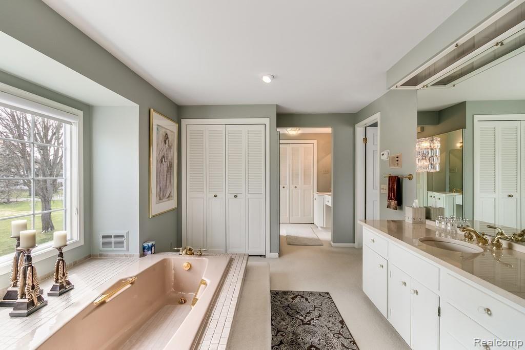 32400 Evergreen Road Beverly Hills, MI 48025 - Photo 40 of 71