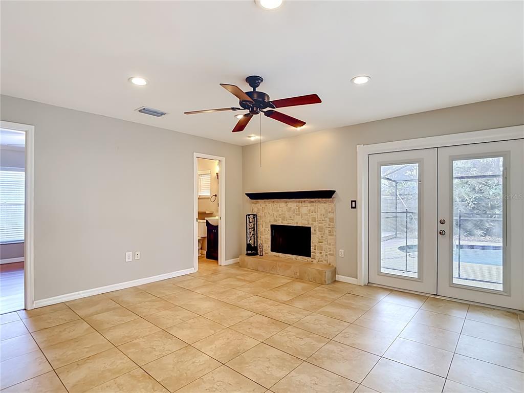 811 Ambassador Loop Tampa, FL 33613 - Photo 34 of 75