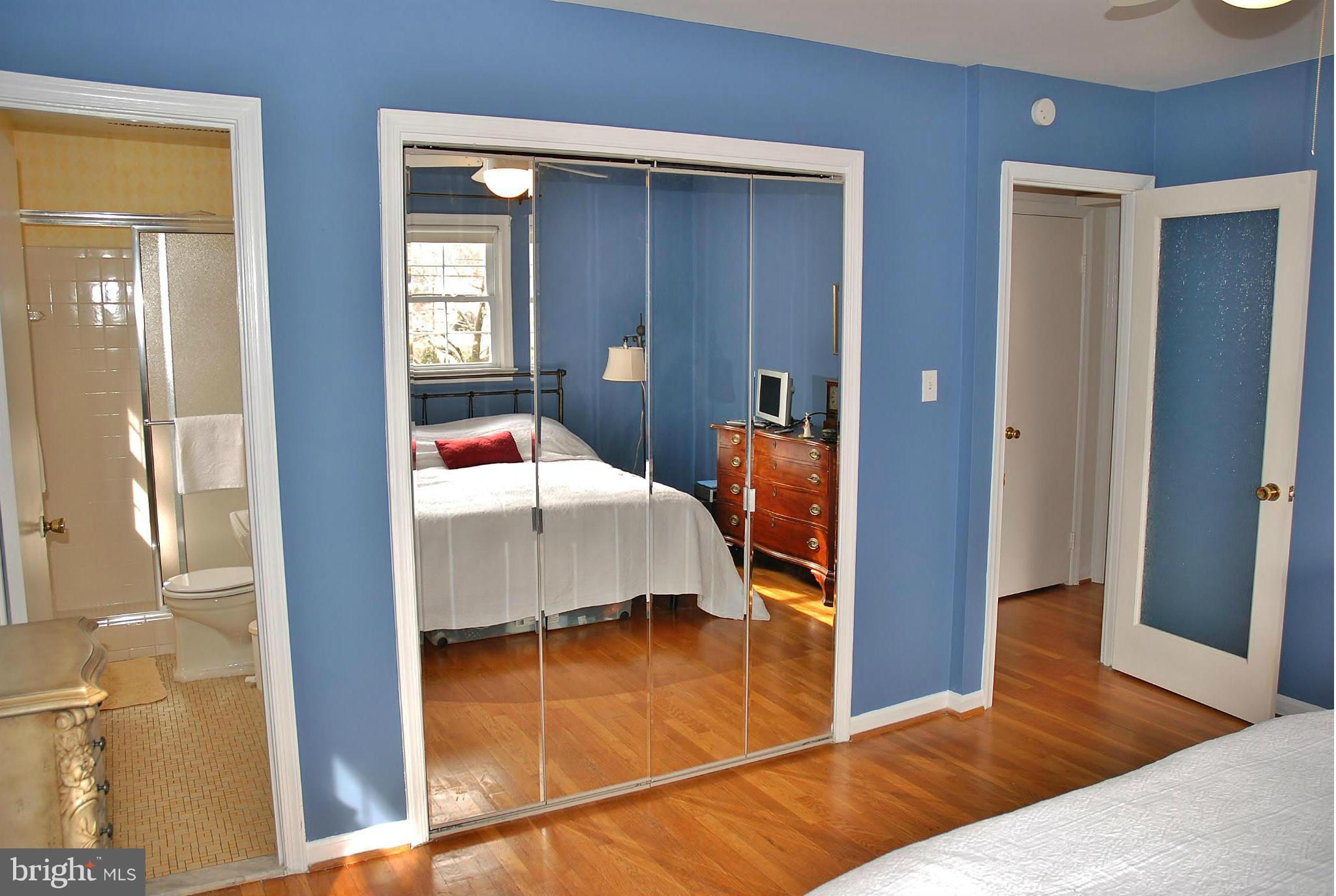 9916 Harrogate Road Bethesda, MD 20817 - Photo 9 of 25 Bedroom (Master)