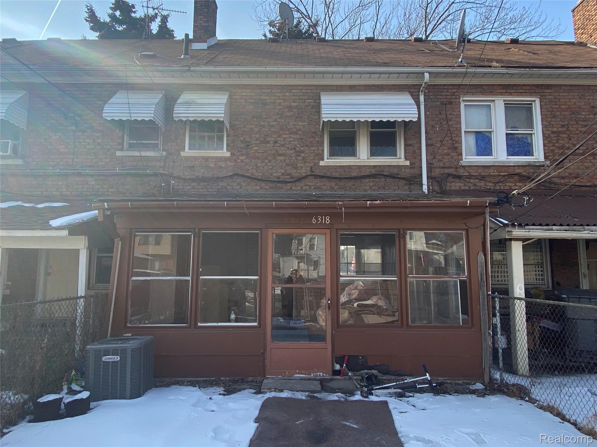6318 Schaefer Road Dearborn, MI 48126 - Photo 16 of 16 CE15E9F0-6B32-4FB2-A533-6219FBE0FA44.jpeg