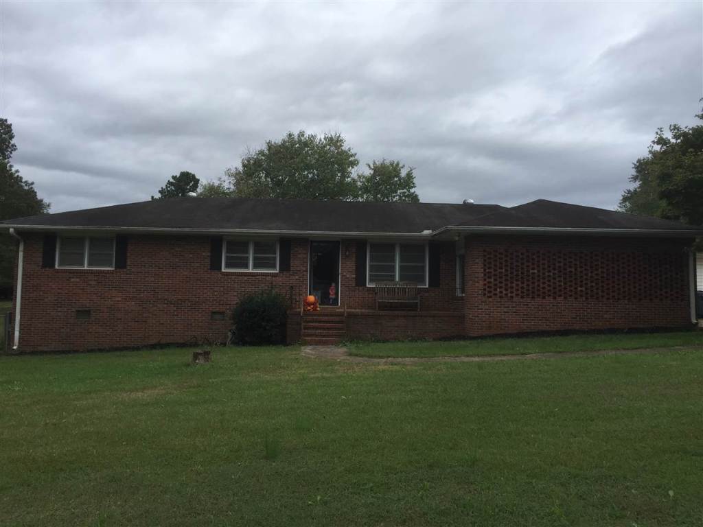 2712 Linmar Circle Anderson, SC 29621 - Photo 2 of 25 Gallery Image 2