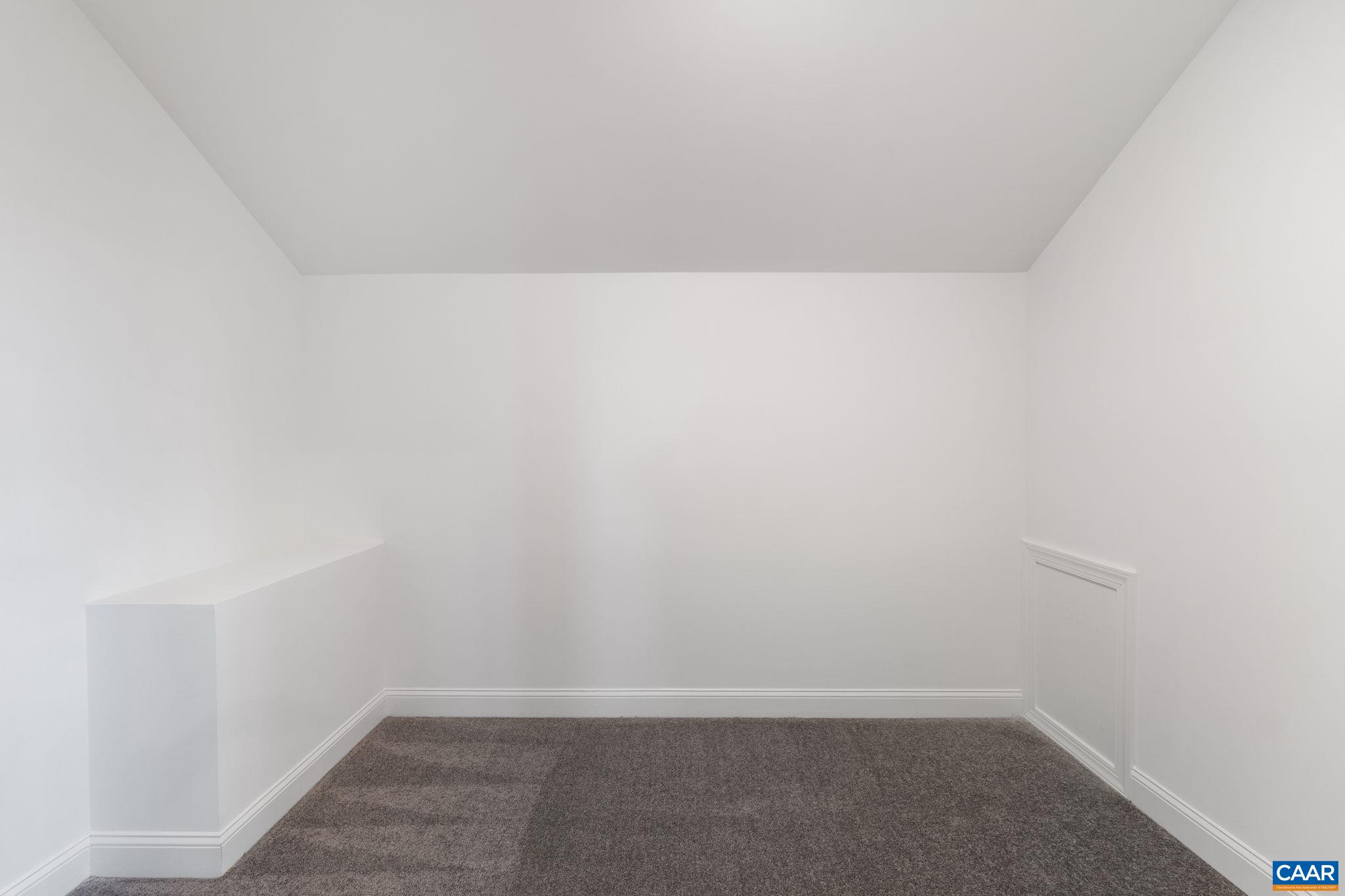 321 Springdale Road Waynesboro, VA 22980 - Photo 42 of 49 a view of small space