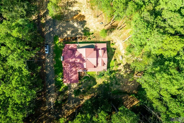 $750,000 | 4032 Highway 48, McComb, MS 39648