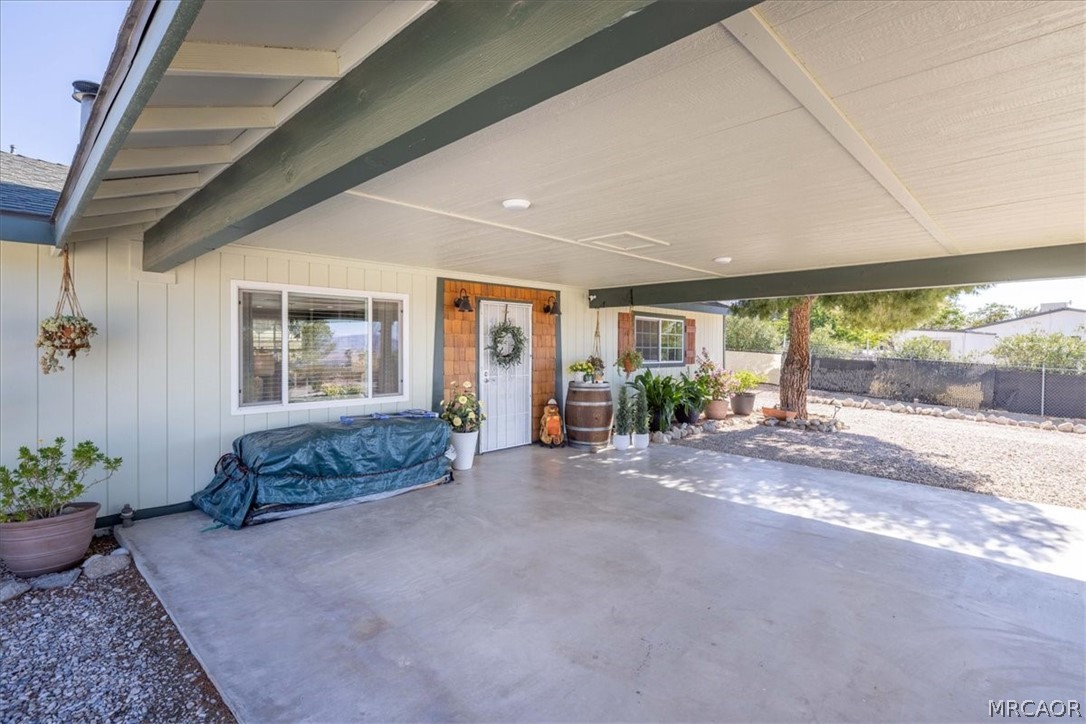 32865 Topaz Road Lucerne Valley, CA 92356 - Photo 17 of 60