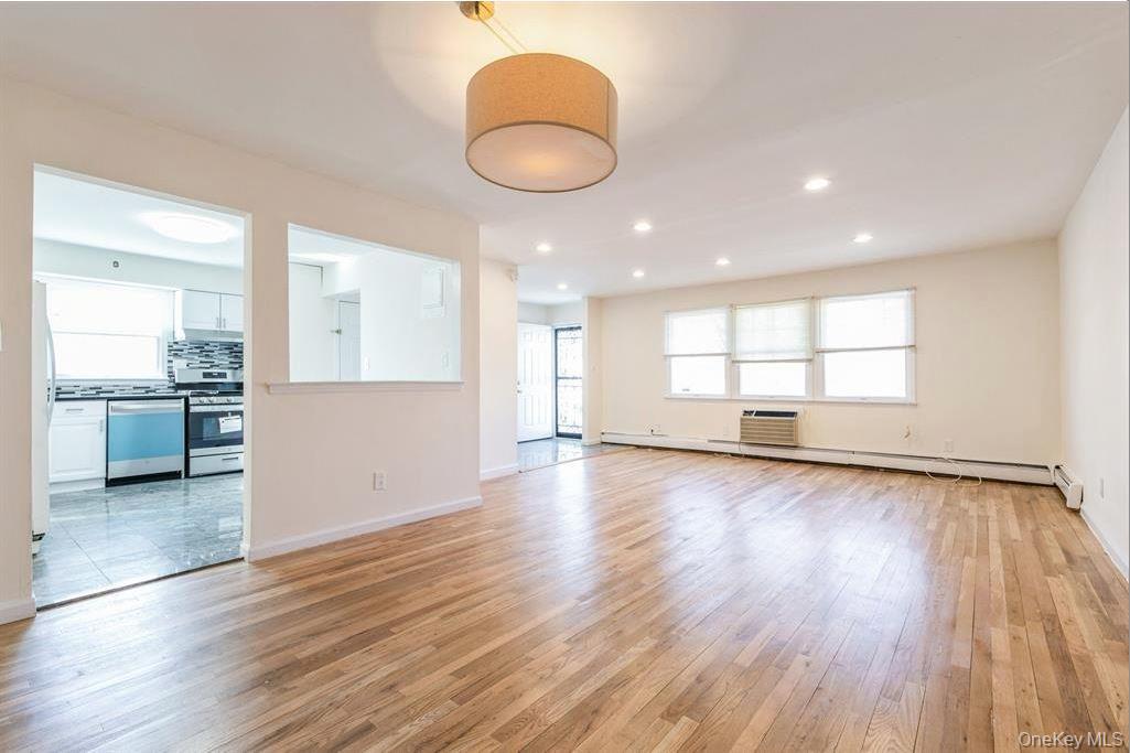 88-33 Ransom Street Queens, NY 11427 - Photo 4 of 4 Gallery Image 4
