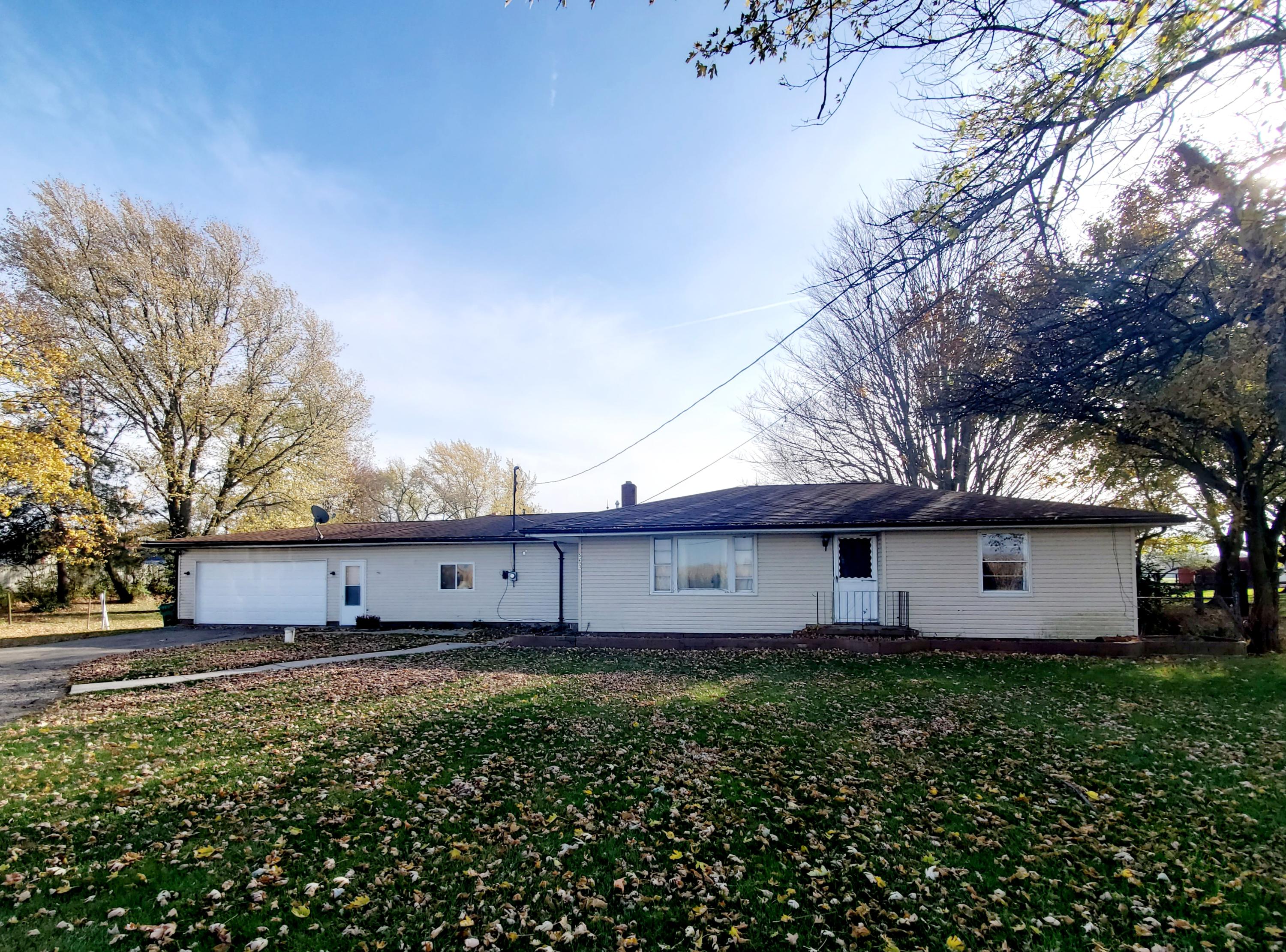 5203 Old Columbus Road Springfield, OH 45502 - Photo 1 of 25