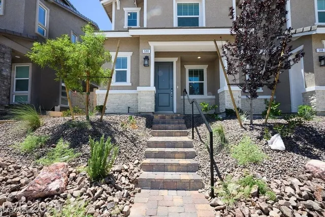 $1,925 | 590 Celebratory Place, Henderson, NV 89011