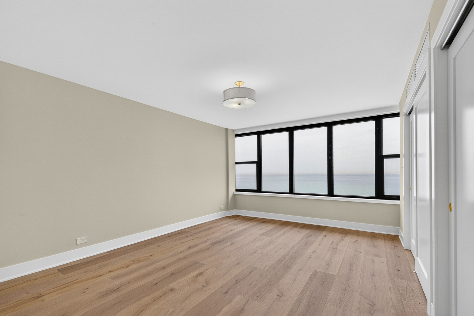 5801 North Sheridan Road, Unit 20D Chicago, IL 60660 - Photo 18 of 34