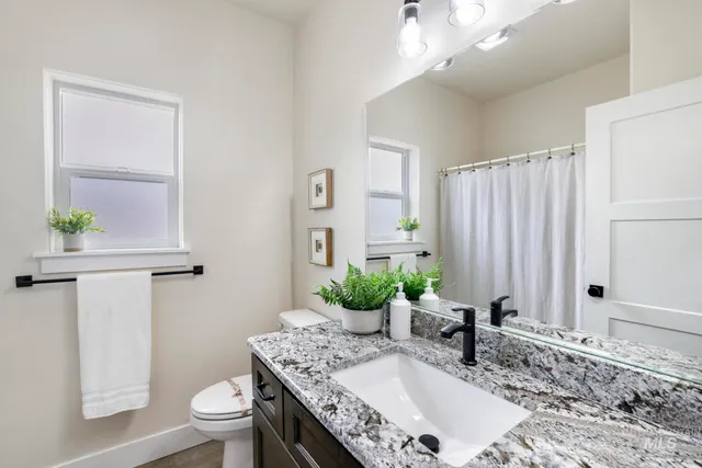 $399,900 | 928 Gregory Way, Twin Falls, ID 83301