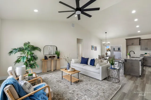 $399,900 | 928 Gregory Way, Twin Falls, ID 83301