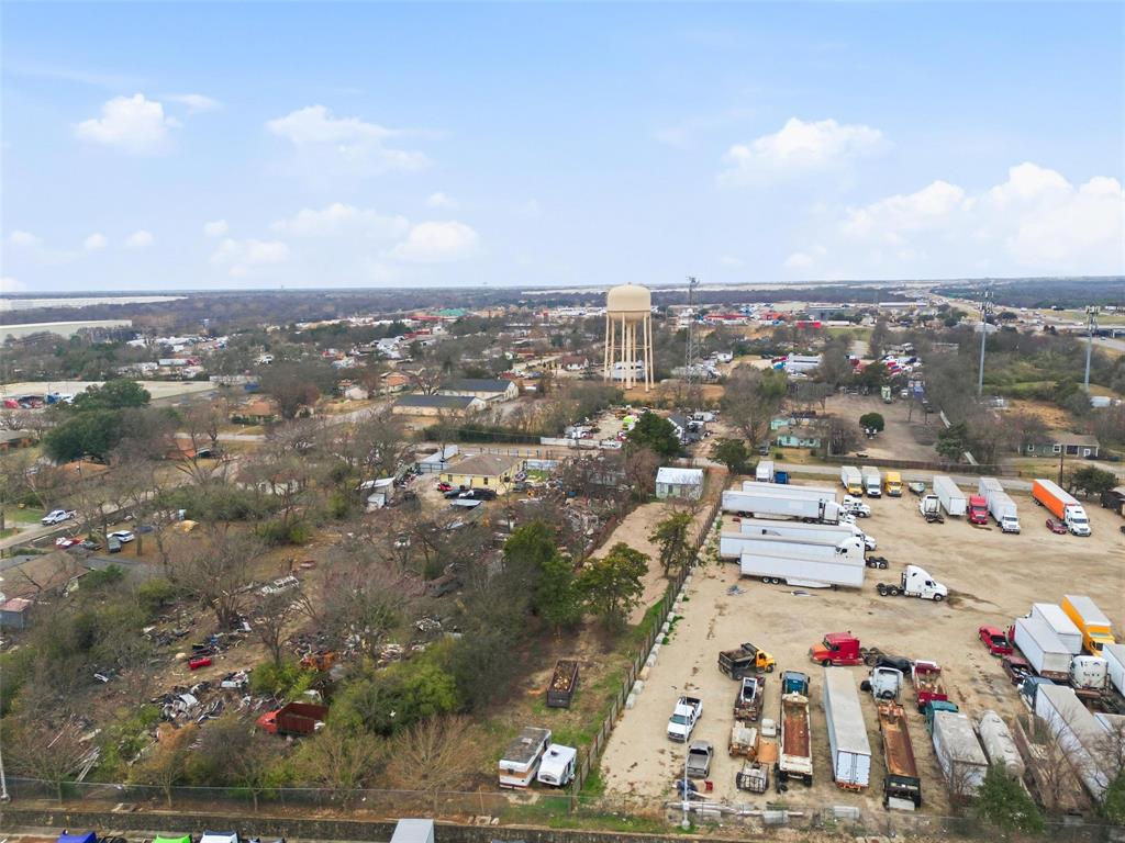 8322 Honeysuckle Lane Dallas, TX 75241 - Photo 7 of 15 an aerial view of a city