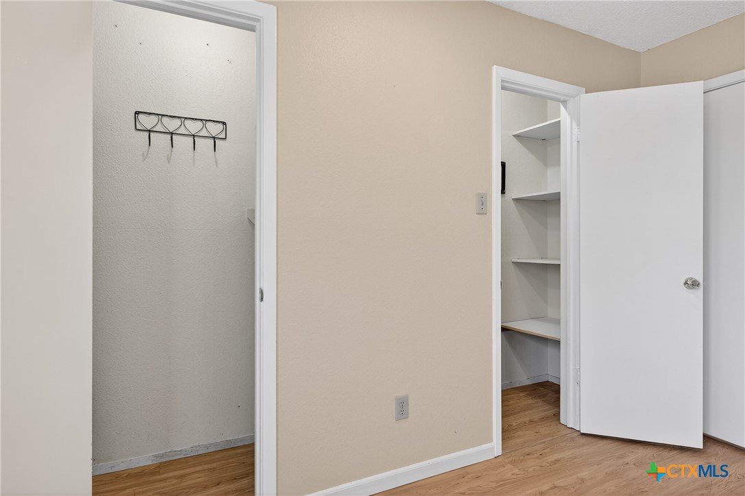 3421 Chisholm Trail Killeen, TX 76542 - Photo 22 of 34 Primary closet with double doors
