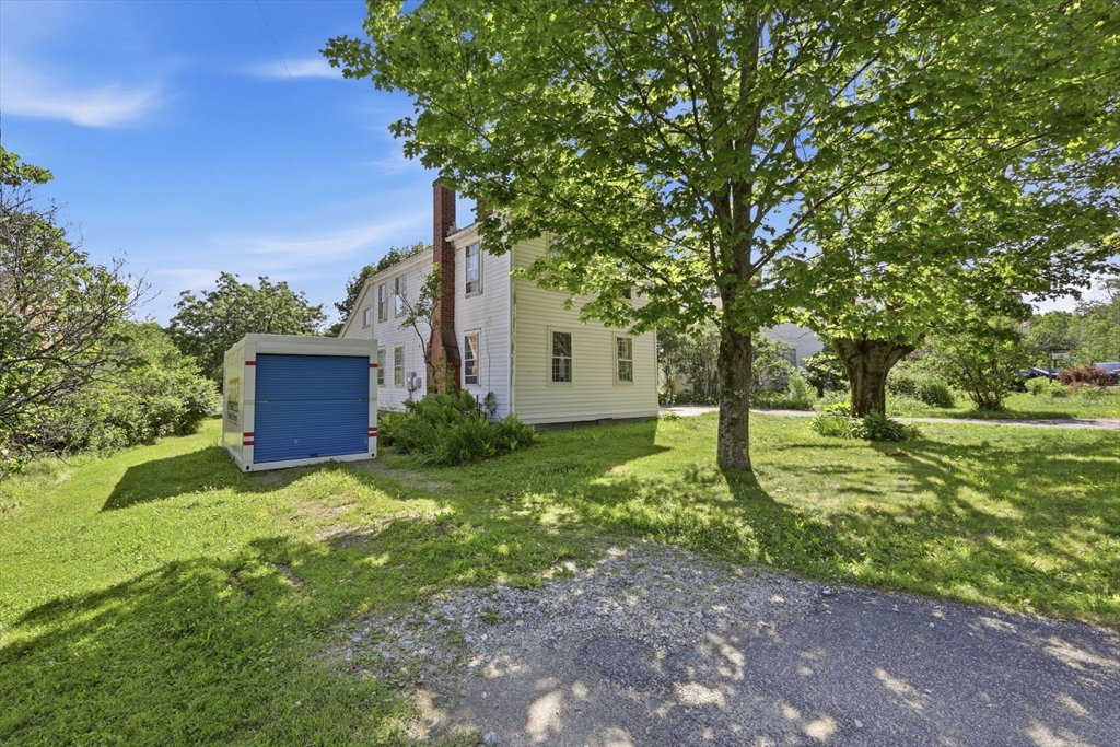 162 Skyline Trail Middlefield, MA 01235 - Photo 3 of 42