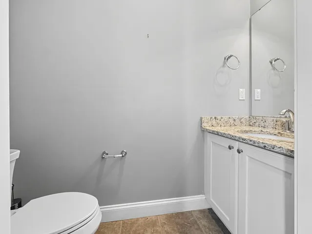 $459,000 | 75 Deerwood Drive, Unit B, Nashua, NH 03063